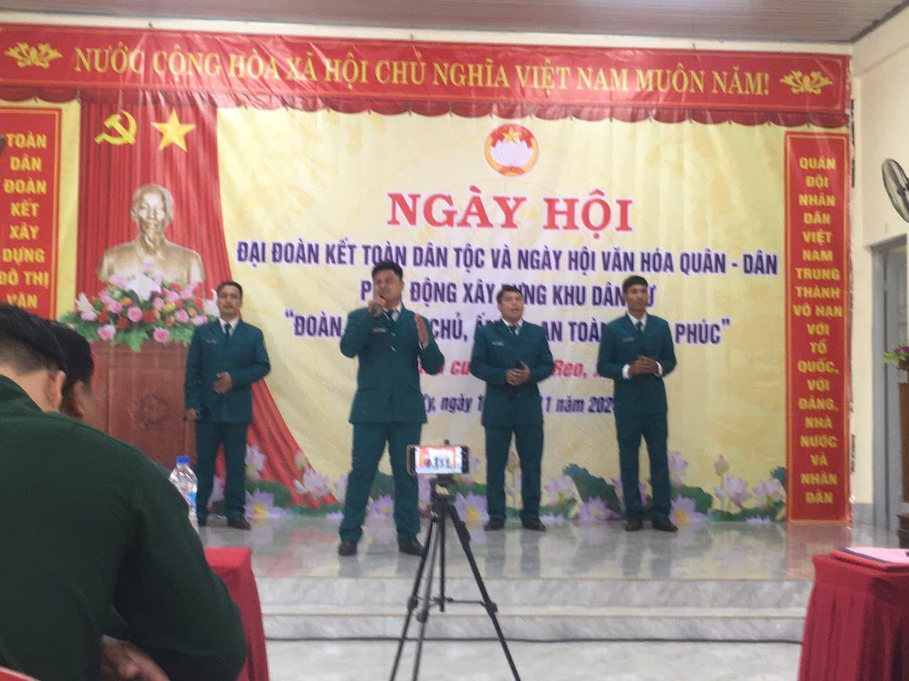 Ngày hội đại đoàn kết toàn dân tộc, ngày hội văn hóa quân - dân và phát động xây dựng khu dân cư...